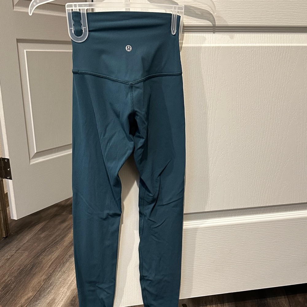2 Pair Lot Of Lululemon Leggings